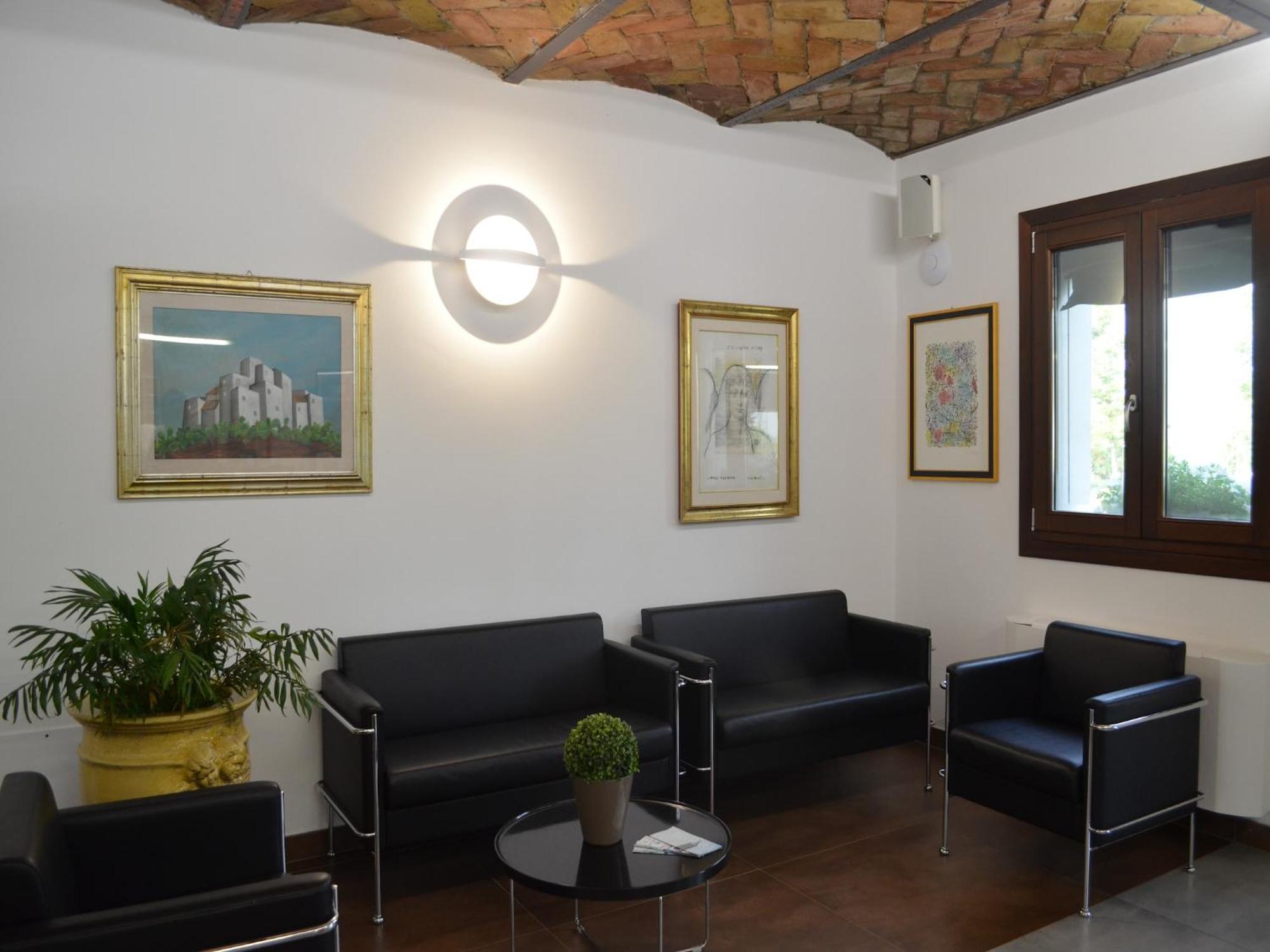 Characteristic Apartment In Codigoro With Pool Екстер'єр фото